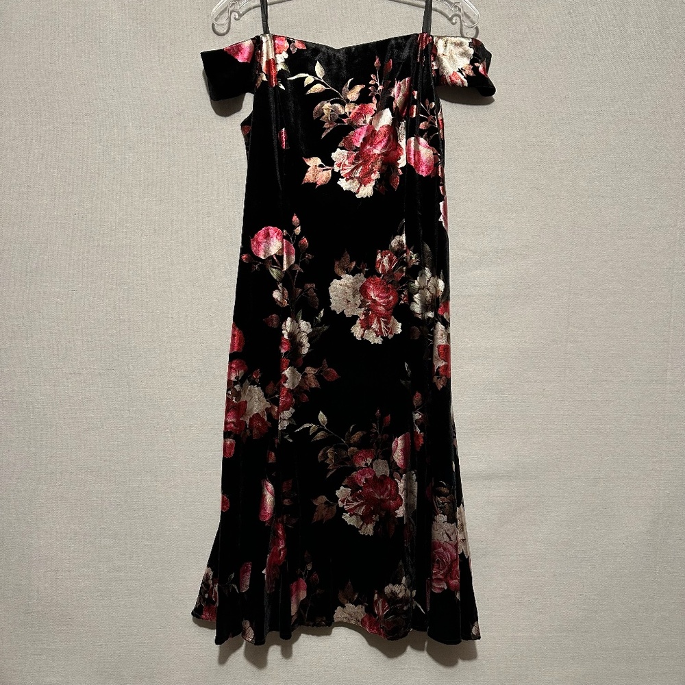 NWT Adrianna Papell Metallic Floral Off Shoulder Velvet Dress - size 14 - Picture 2 of 6